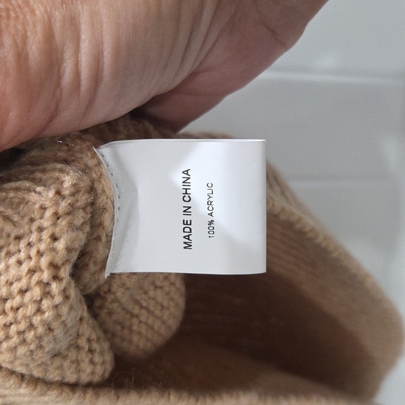 Simplee Womans Carmel Crew Neck Cable Knit Sweater, Small - Picture 4 of 5